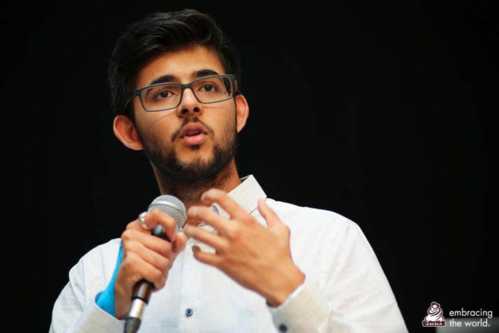Le groupe d'Arjun a souligné à quel point les gouvernements ont une responsabilité essentielle pour faire pression sur les institutions éducatives afin qu'elles instillent des valeurs diverses à leurs élèves.